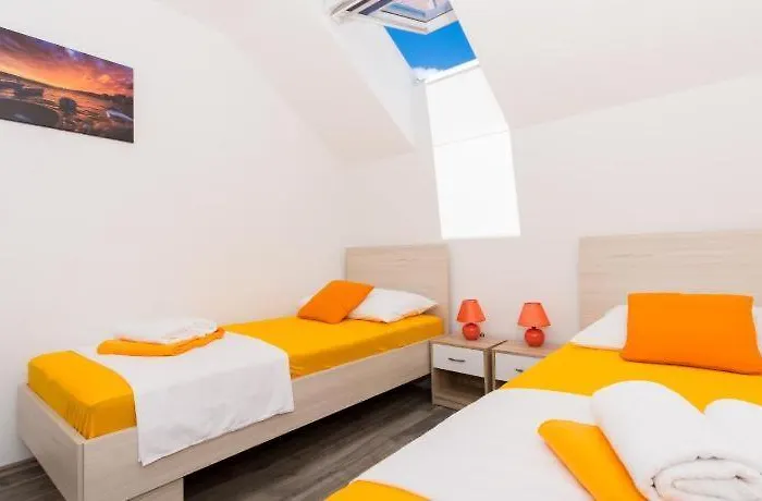 Sunset * Каштела