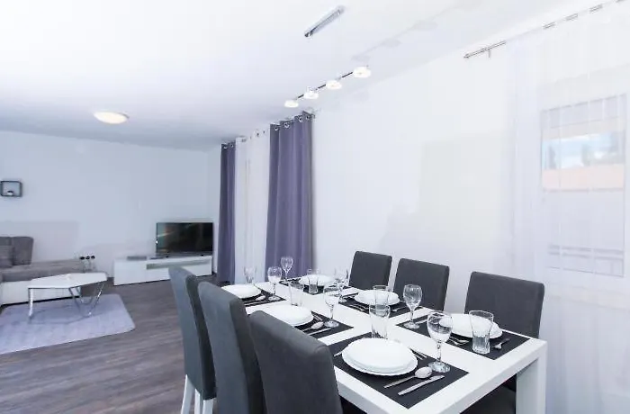 Апартаменты Sunset Каштела